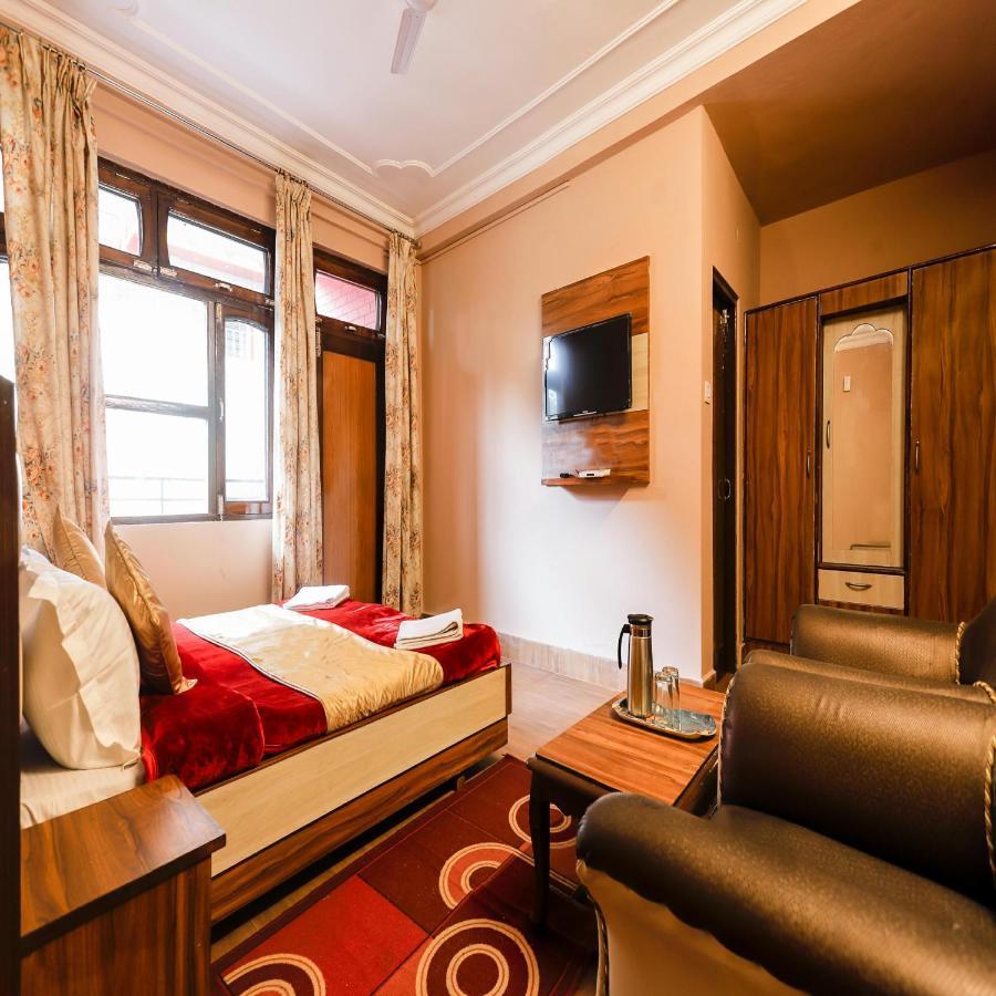 Hotel Varuni Mcleodganj Dharamshala Exterior photo